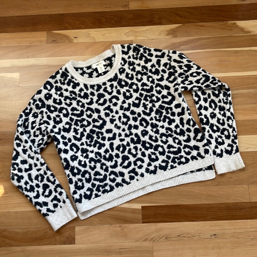 Cheetah print sweater